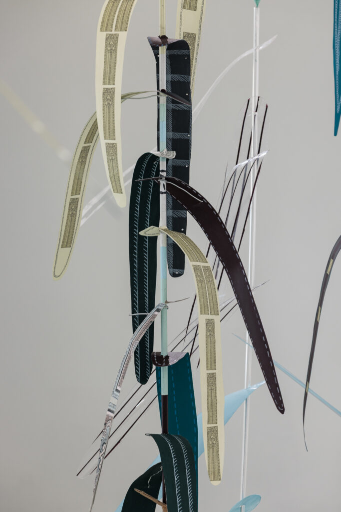 dessin drawing acrylic pencil paper detail contemporary patrick roman scherer ornament vienna fine art installation object palmtree pattern gallery installation Salzburg Herminengasse1 artist vienna Davy Art Space Artspace Galerie patrickromanscherer